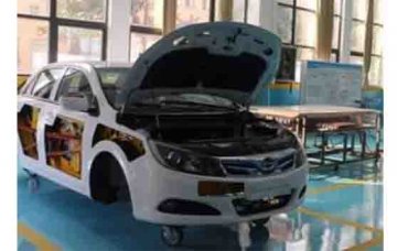 廣州新能源汽車(chē)教學(xué)設(shè)備廠(chǎng)家:電池使用壽命的影響因素有那些?