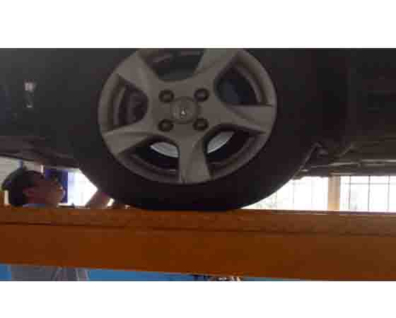 汽車維護與保養(yǎng)課程需要準備的教學設備