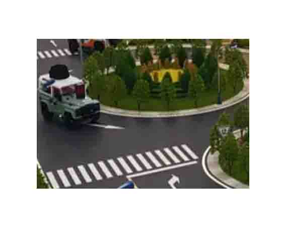 智能駕駛環(huán)境仿真實(shí)訓(xùn)教學(xué)沙盤（含路測設(shè)備）