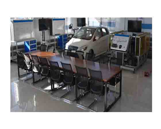 新能源汽車(chē)實(shí)訓(xùn)室：未來(lái)汽車(chē)技術(shù)的搖籃